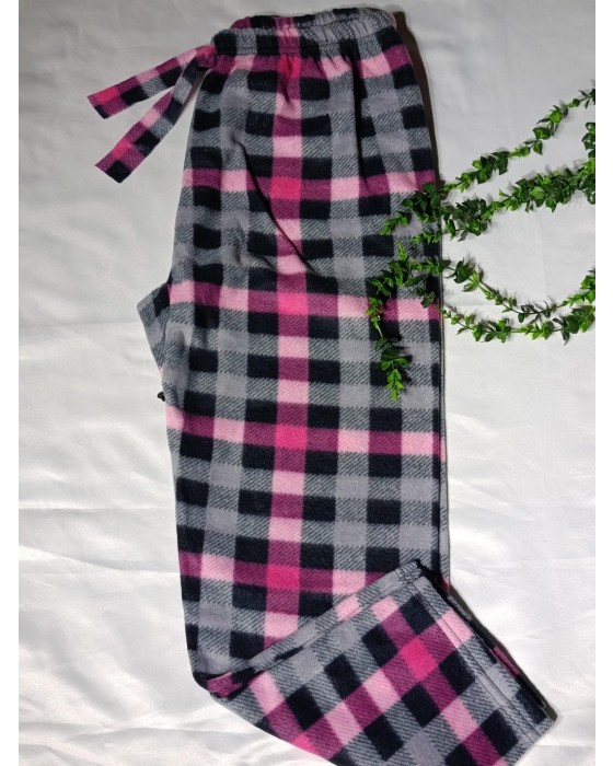 Kare Desenli Polar Pijama